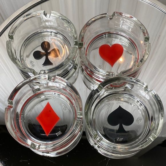 Avir Other - Vintage 80’s Set of Four Playing Bridge Card Suit Glass Ashtrays with Box